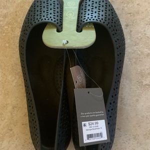 Okabashi ladies Ortho shoes.